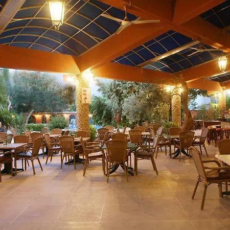 Hotel Navarria Blue Limassol