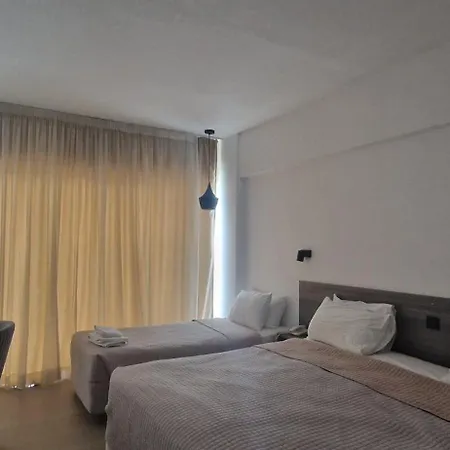 Navarria Blue Hotel Limasol