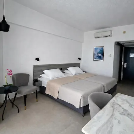 Navarria Blue 3* Лимасол