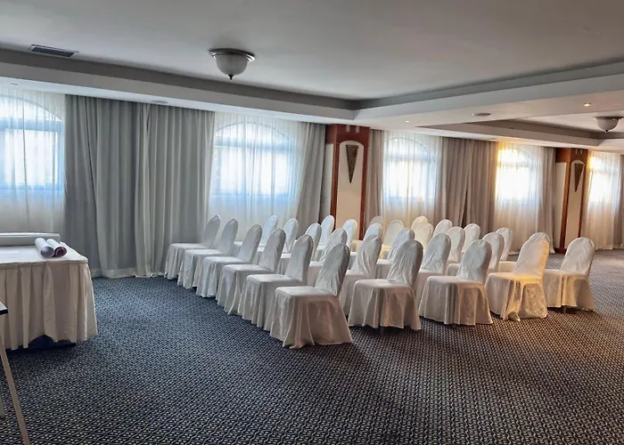 Hotel Navarria Blue Limassol