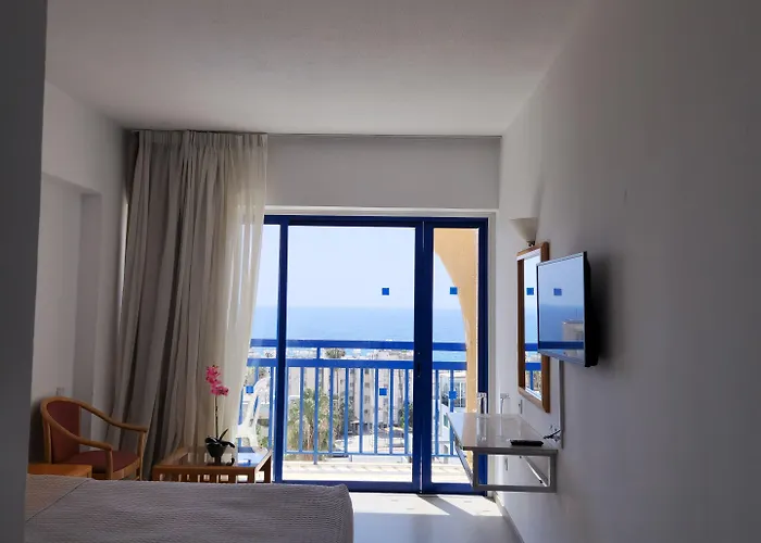 Szálloda Navarria Blue 3*