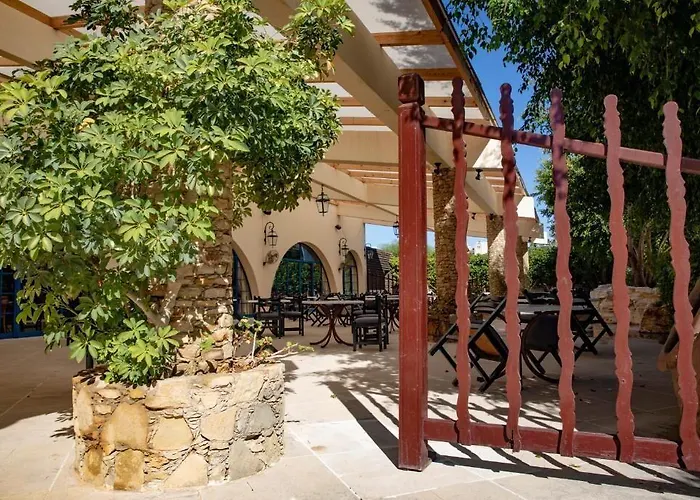 Navarria Blue Лимасол